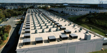 Maine Governor Vetoes Bill That Would Have Paused New Data Centers