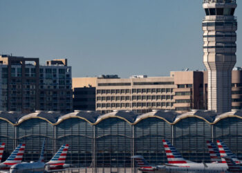 To Fill Air Traffic Controller Shortage, F.A.A. Turns to Gamers