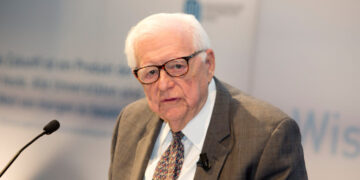 Eugene Braunwald, Whose Research Reshaped Cardiology, Dies at 96