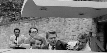 The Hotel Where Reagan Was Shot in 1981 Becomes a Crime Scene Again