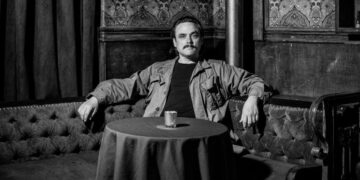 For a Crawl Through Hollywood’s Underside, Let Him Be Your Guide