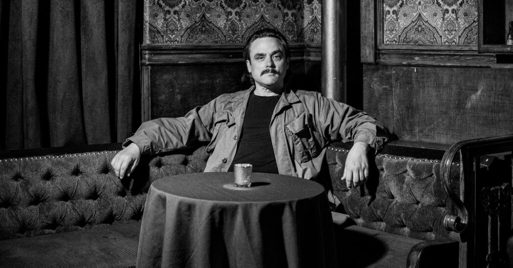 For a Crawl Through Hollywood’s Underside, Let Him Be Your Guide