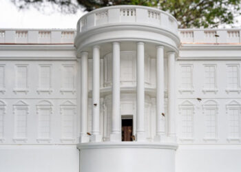 As Part of Royal Visit, Trumps Will Show Off the White House Bees