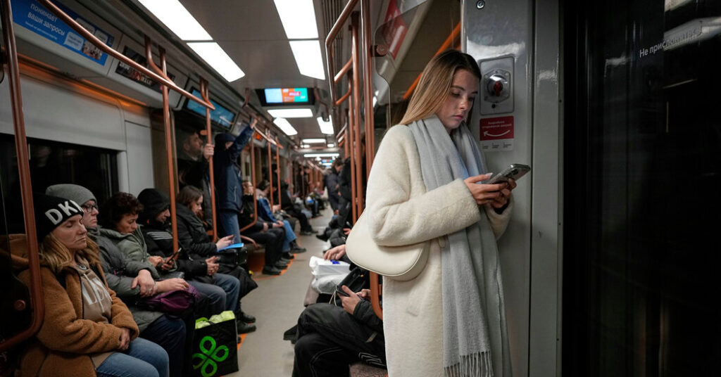 Anger About Internet Restrictions Breathes Some Life Into Russian Politics