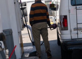 Oil Prices Jump Again as U.S.-Iran Talks Appear Deadlocked