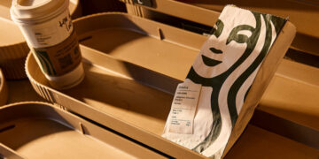 Starbucks Reports Strong Store Traffic and Rise in Quarterly Sales