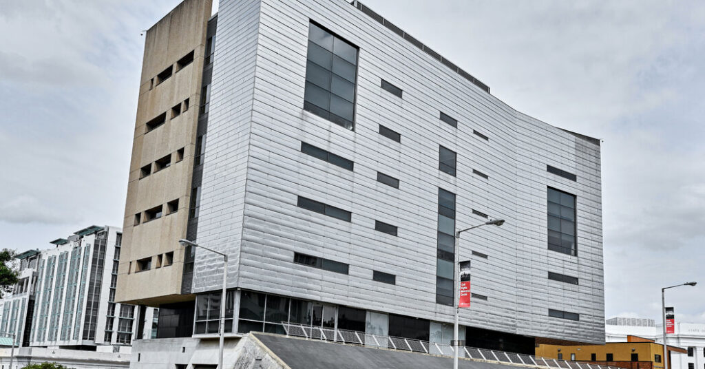 F.B.I. Knew Civil Rights Group Informants Helped Bring Down Extremists, Lawyers Say