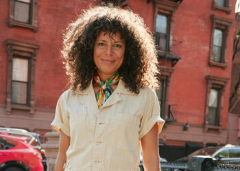 A Work-Wear Staple in Gentle Pastels