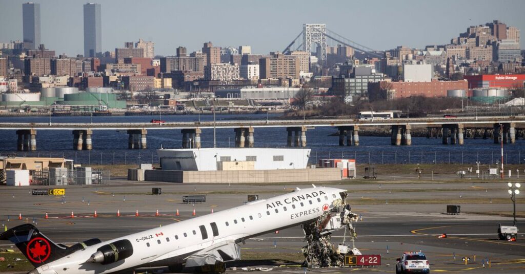 Port Authority to Install Tracker Not Used During Deadly LaGuardia Crash