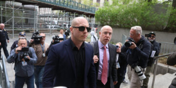 Soldier Pleads Not Guilty in $400,000 Betting Case Over Maduro’s Ouster