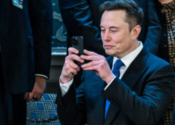 Elon Musk Assails Sam Altman on Social Media Before OpenAI Trial Opens