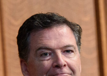 Comey and Kimmel: Seashells and a Joke