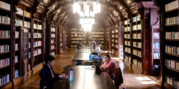 In France, American Universities Lose Their Allure in the Trump Era