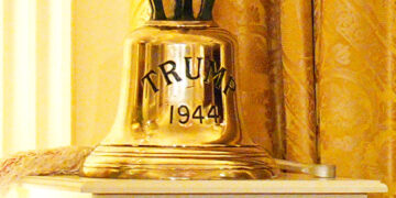 The World War II Submarine Behind Charles’s Gift to Trump