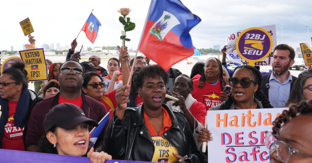 Officials Distorted Facts to Justify Deporting Haitians, Internal Emails Show