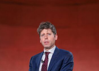 Man charged with firebomb attempt at home of OpenAI CEO Sam Altman