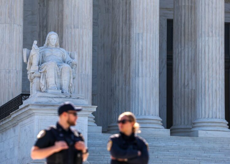 Supreme Court weighs whether police can demand Google location data