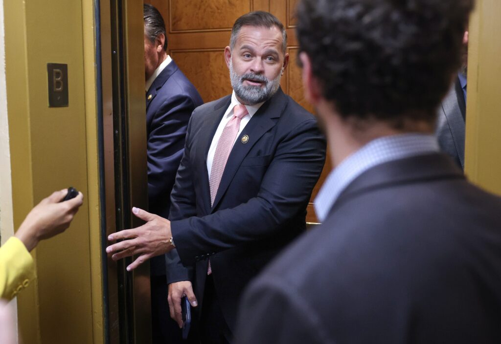 Congress is supposed to police its own ethics. Here’s why it falls short.