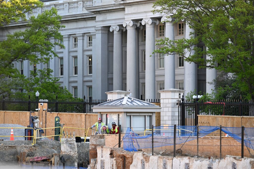 Federal judge sets new limits on Trump ballroom construction