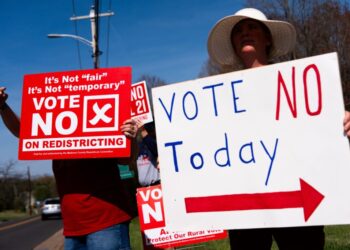 Trump team defends redistricting push as GOP faces limited gains