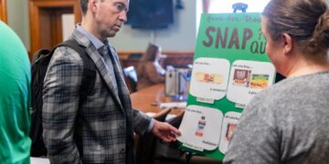 KitKat, Gatorade or granola bars? What’s banned under new SNAP rules is mixed.