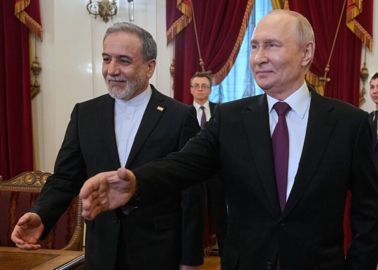 Iranian foreign minister meets with Putin as U.S.-Iran talks falter