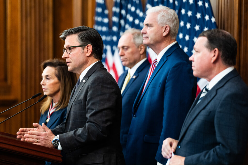 House to scrap DHS funding bill, likely extending agency’s shutdown