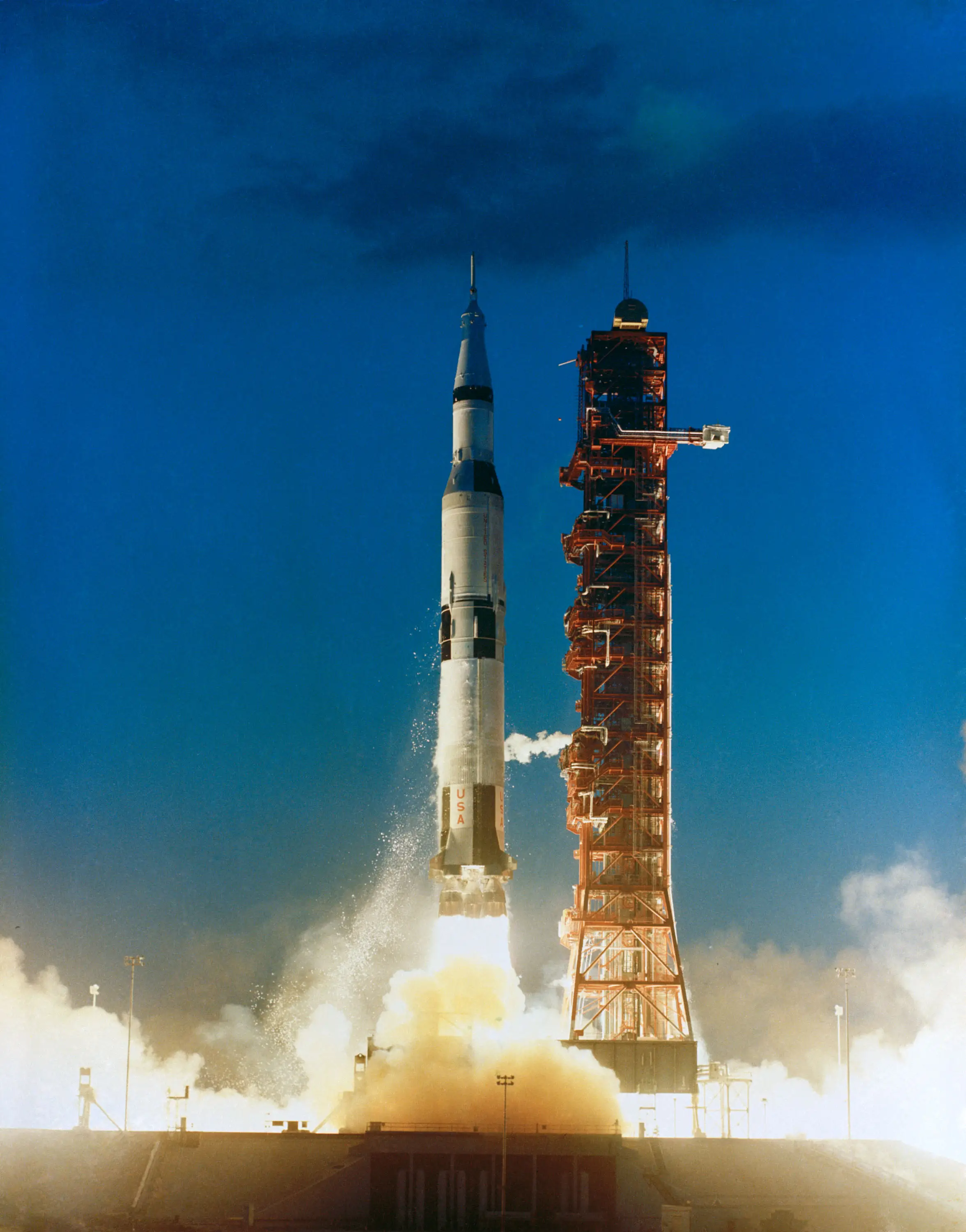 Apollo 4