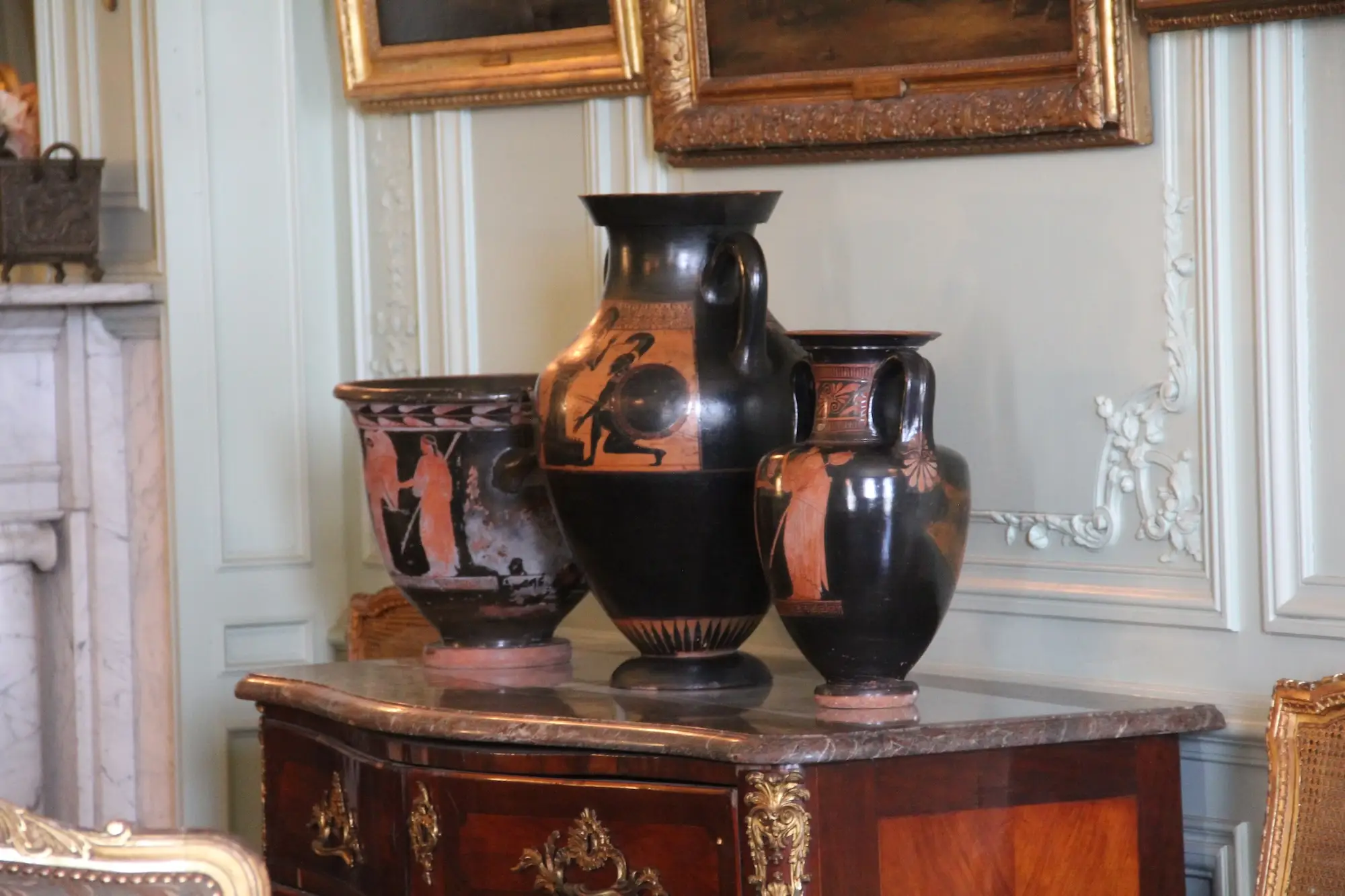 Urns in the sitting room at Staatsburgh.