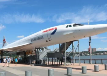 I toured a Concorde. Take a look inside the discontinued supersonic commercial jet flown by celebrities and royals.