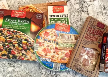 I tried 6 of Aldi’s budget-friendly frozen pizzas and found some real winners under $5