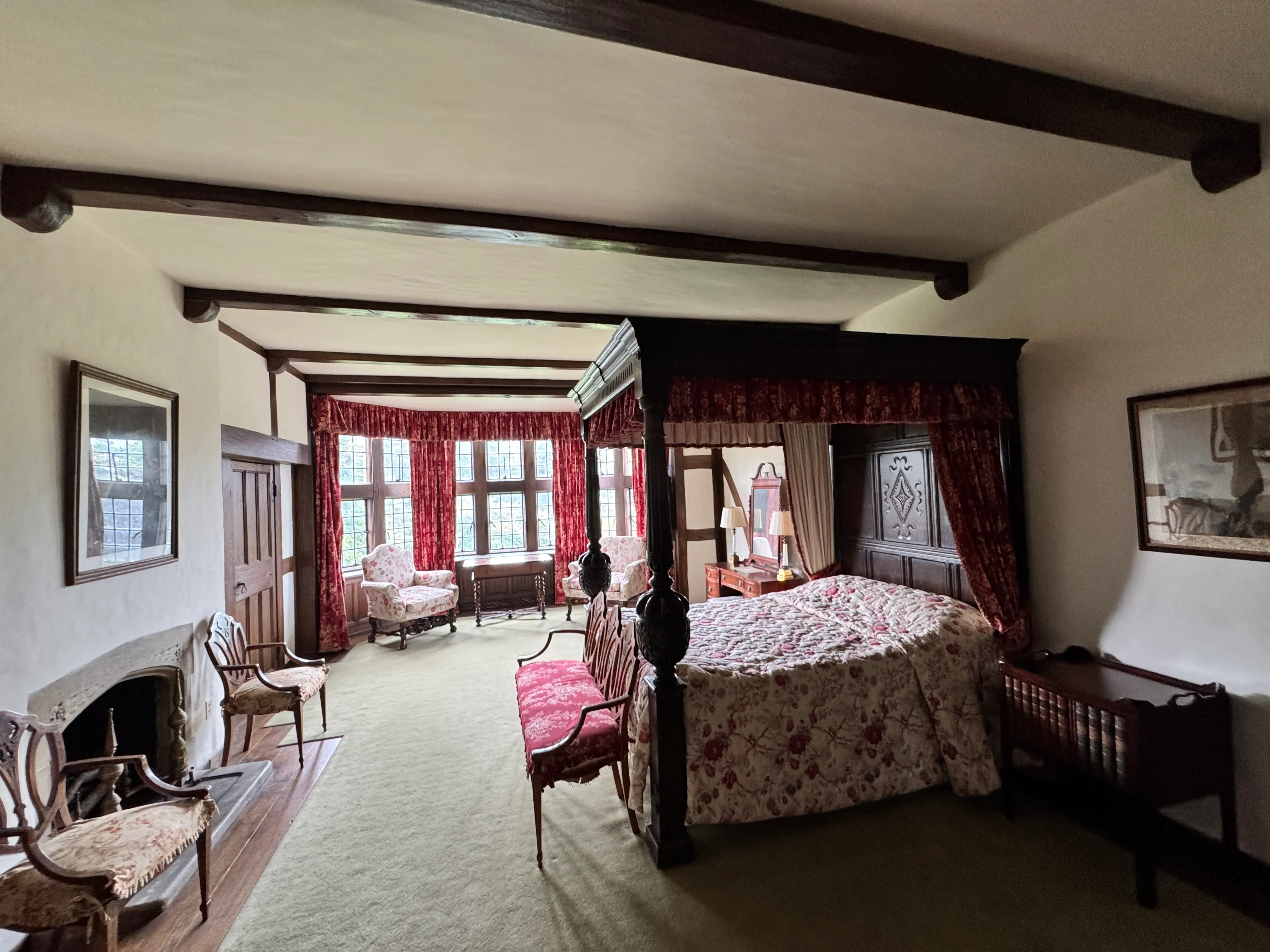 guest room at coe hall