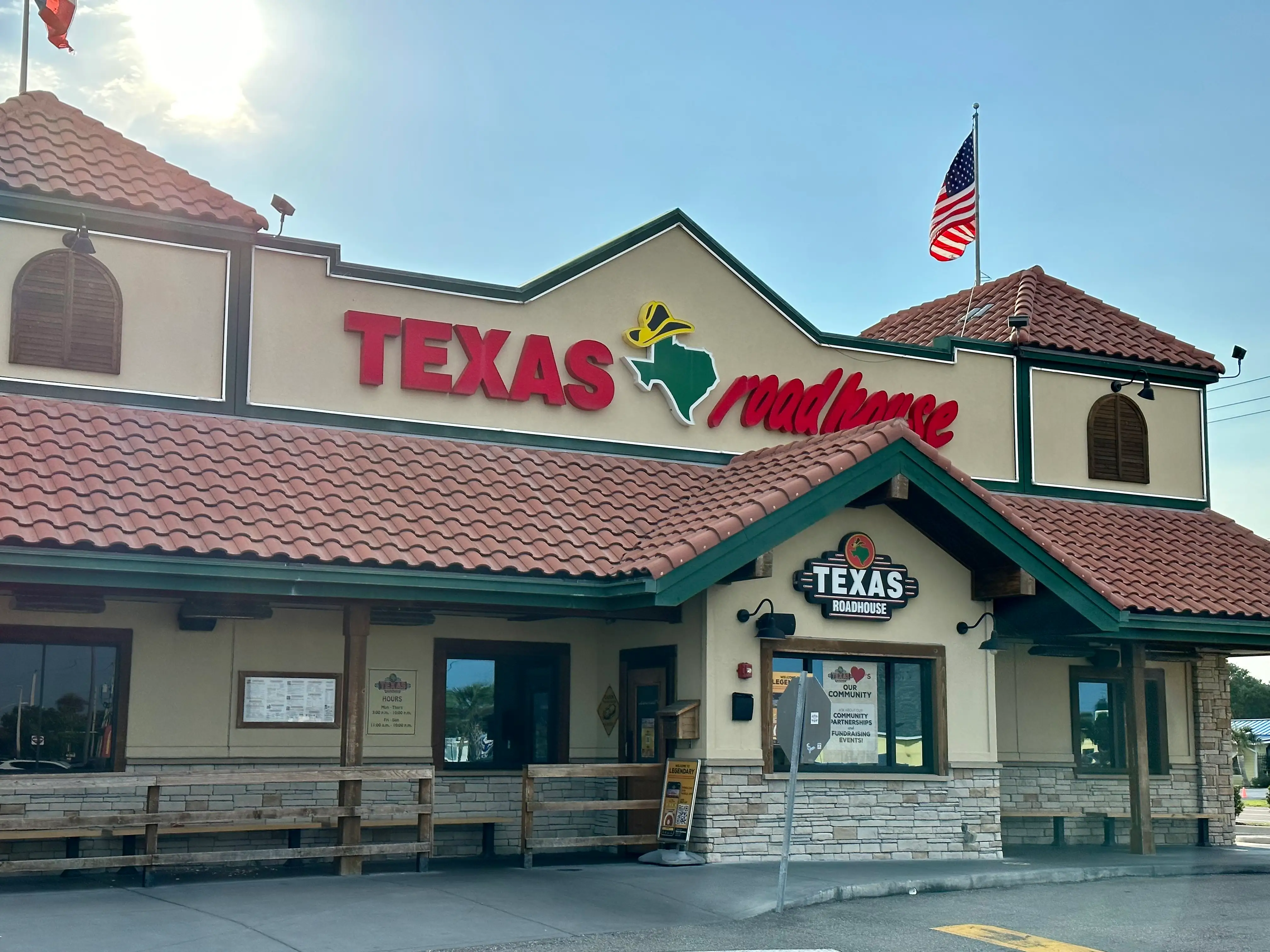 Exterior of a Texas Roadhouse