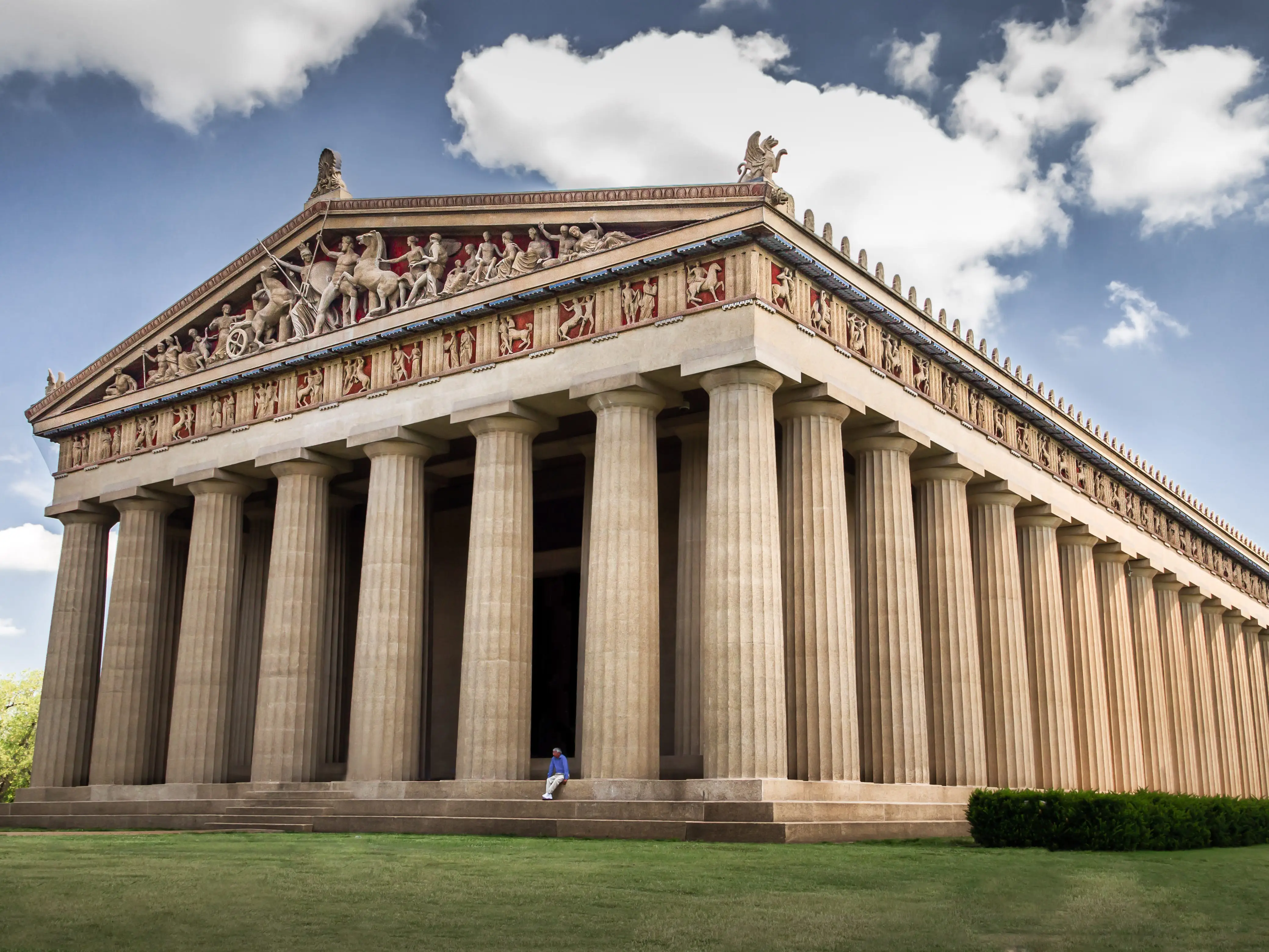 Parthenon in Centennial Park