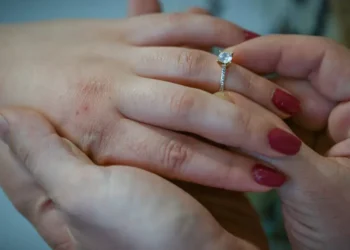 Expensive gold is changing how people buy engagement rings