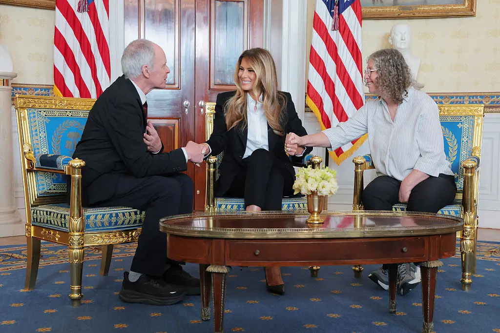 Melania Trump with Keith Siegel and Aviva Siegel at the White House.