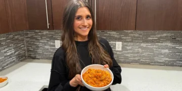 I eat the same dietitian-approved dinner every week. It’s high-protein, fiber-rich, and requires only 5 ingredients.