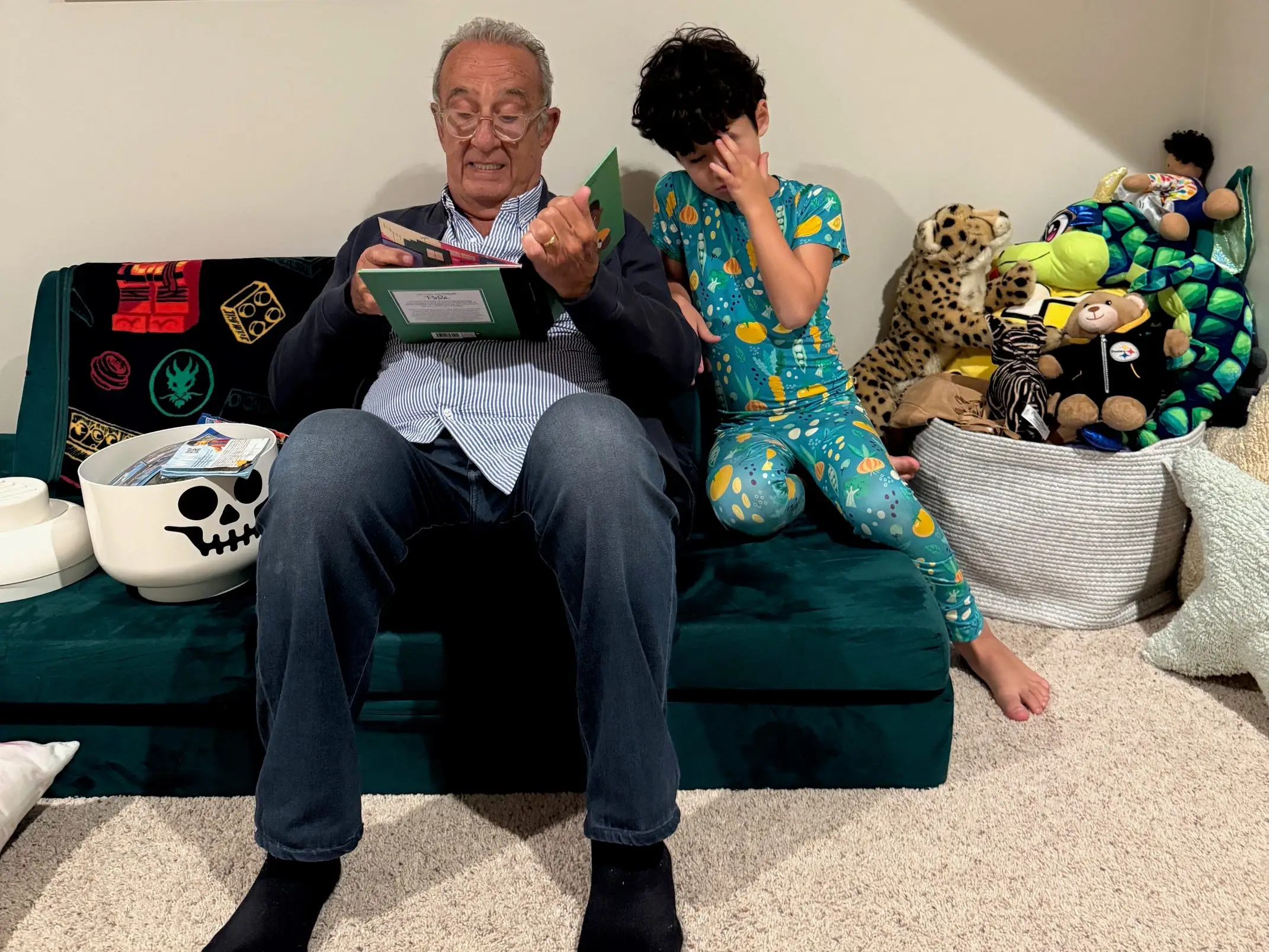 Grandfather rerading to child