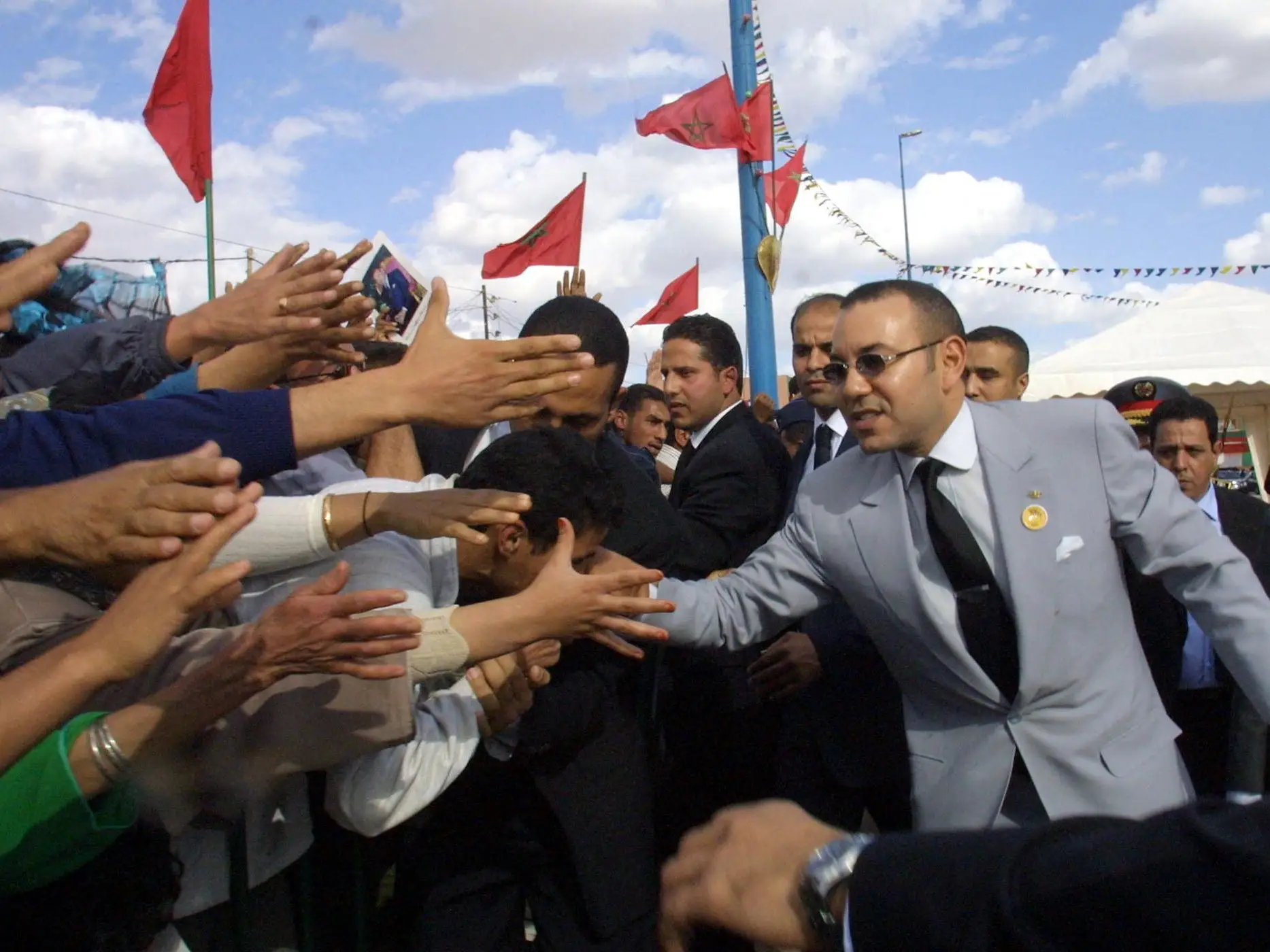 Morocco King Mohammed VI is greeted in Smara in 2001.