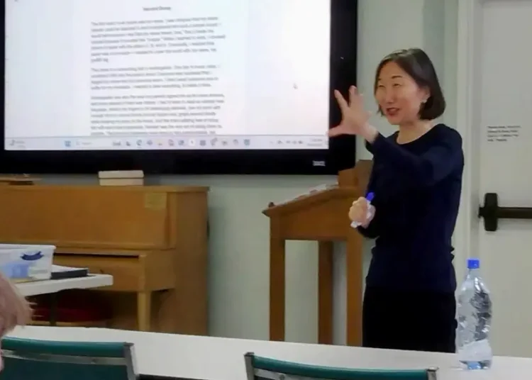 I’m a college admissions expert, and my students are struggling with basic literacy skills. Their college apps are suffering.