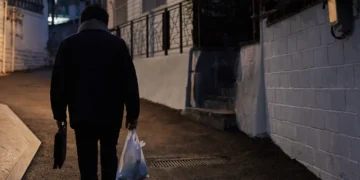 I’m 40 and $300,000 in debt after my startup failed. I’m living on $10 a day in South Korea.