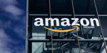 Amazon tells sellers it’s adding a 3.5% charge to offset rising fuel and logistics costs