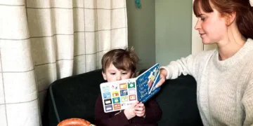 I’m a literacy specialist and a mom. One simple habit helps preschoolers build reading skills long before kindergarten.
