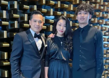 I worked 12-hour shifts on fishing boats. I used the money I made to start a business that’s now worth millions.