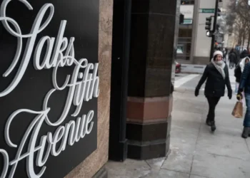 Bankrupt luxury retailer Saks plans to ditch its corporate jet