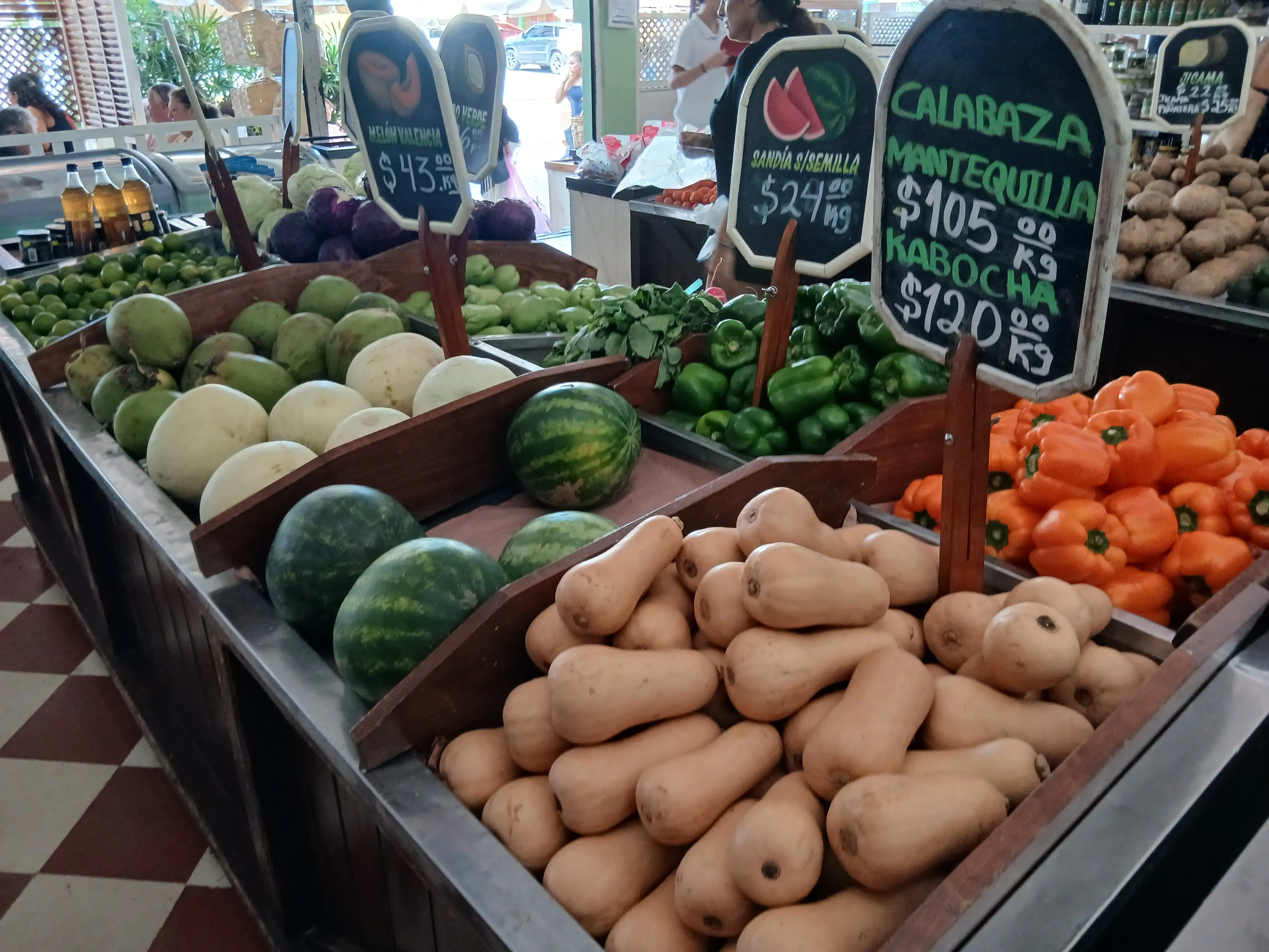 market in playa del carmen, mexico