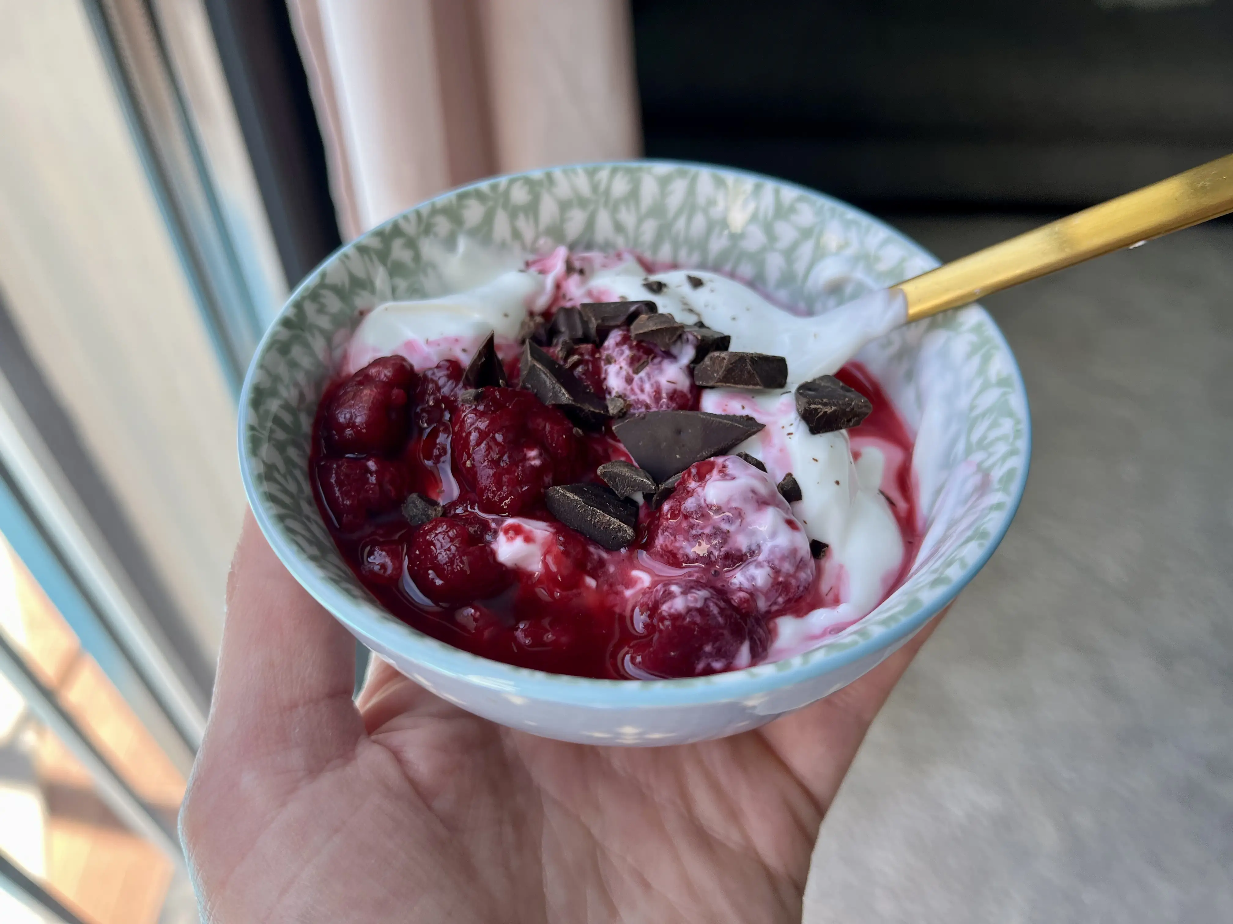 Rachel Hosie's yogurt bowl