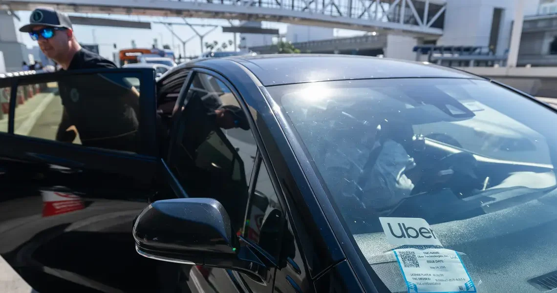 Uber and DoorDash have an identity theft problem, and it’s costing people on tax day