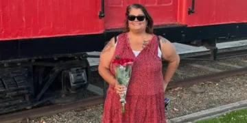 My income dropped to less than $12,000 after burnout caused my health to collapse. I had to learn how not to overwork myself.