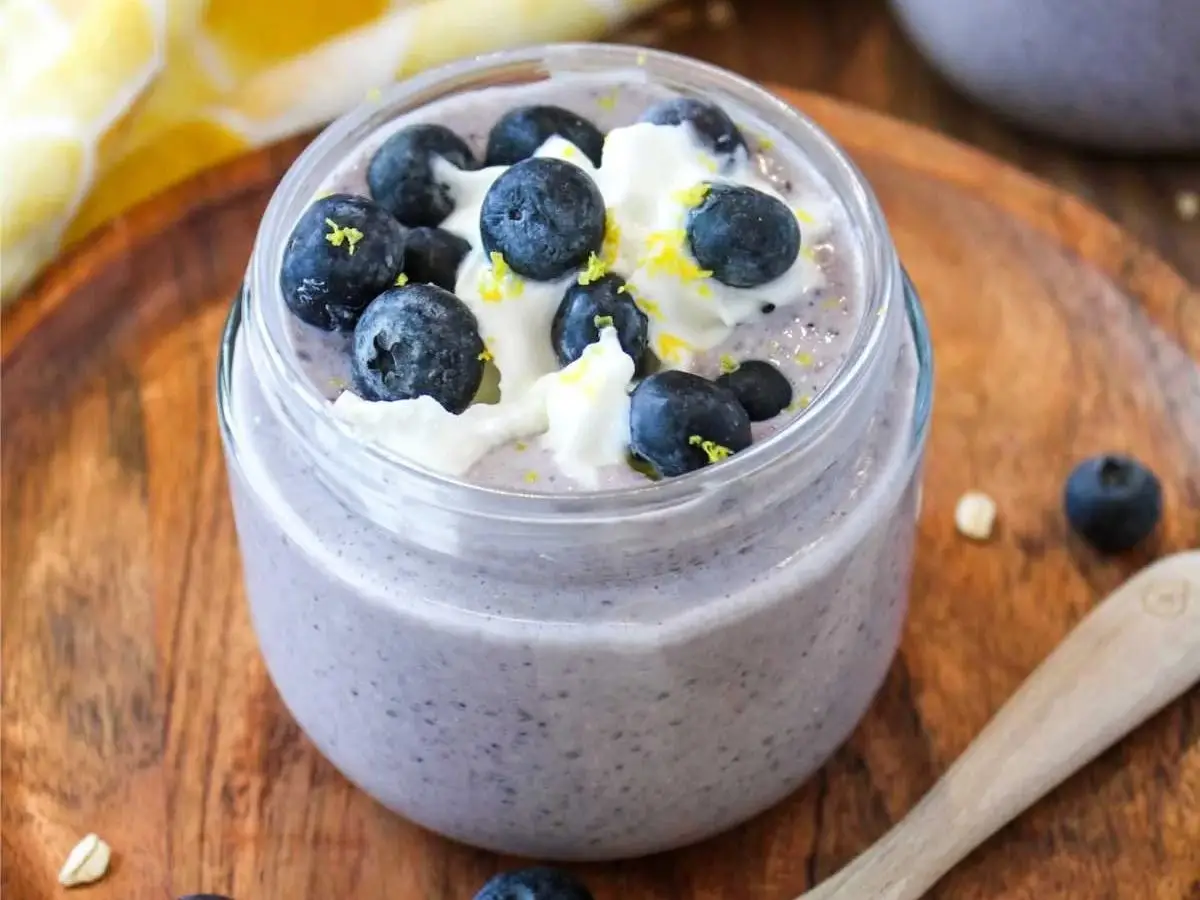 Blueberry overnight oats